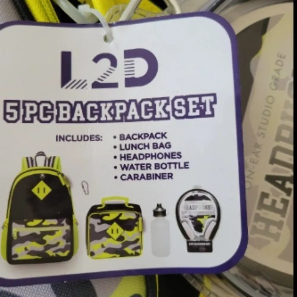 L2D 16" Backpack with Lunch Bag & Headphones - Picture 6 of 7
